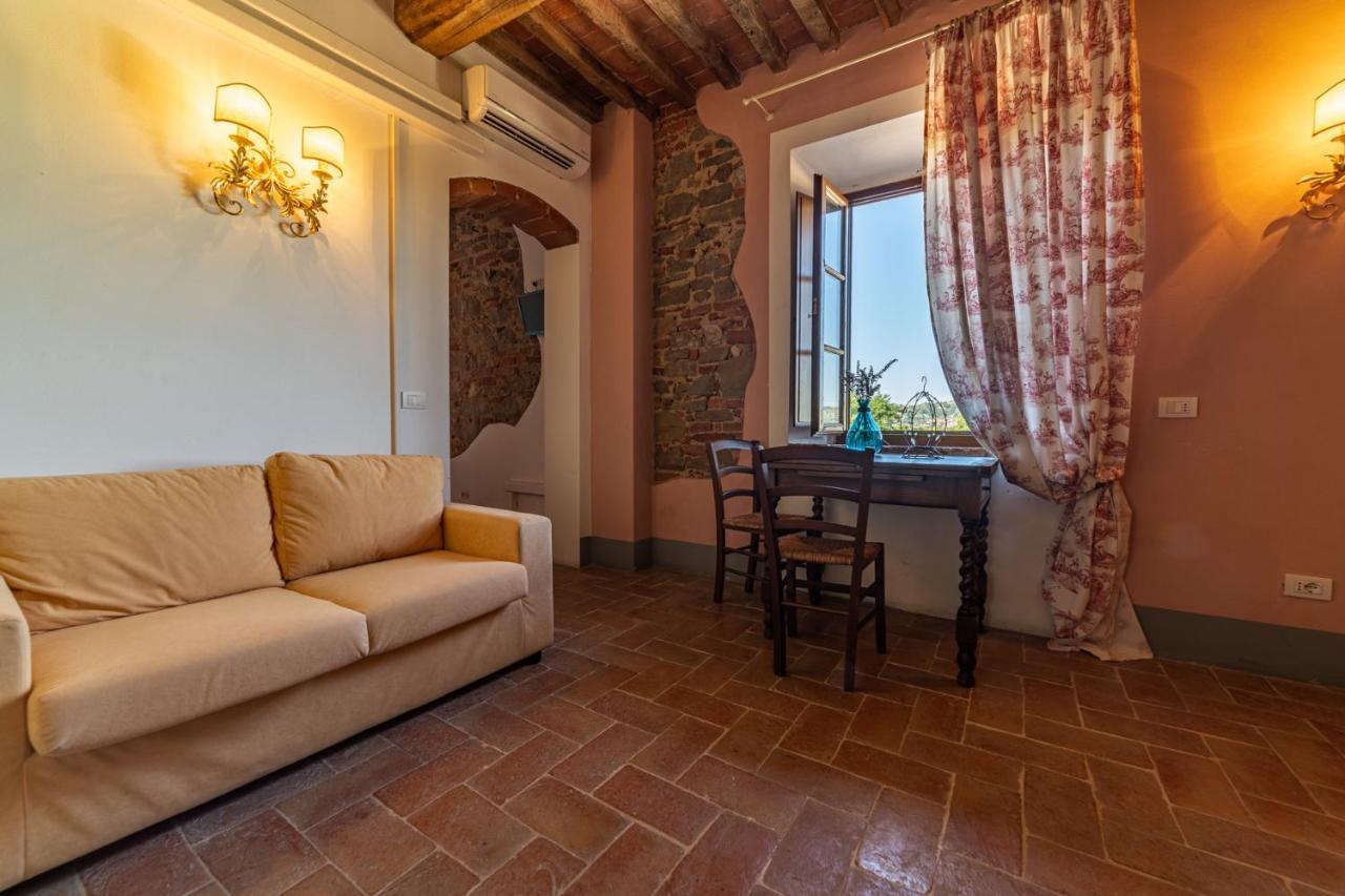 B&B Castello La Pia Dama Residence Guazzino 外观 照片
