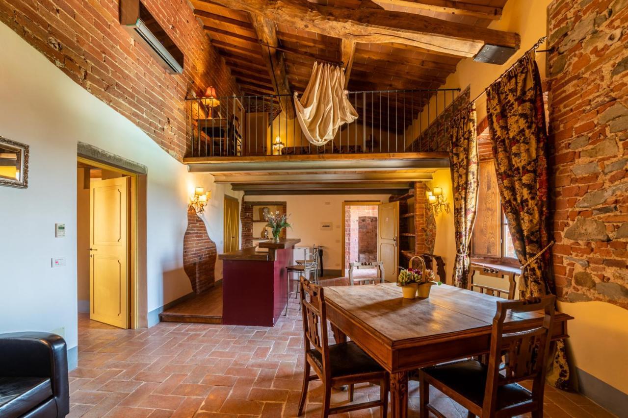 B&B Castello La Pia Dama Residence Guazzino 外观 照片